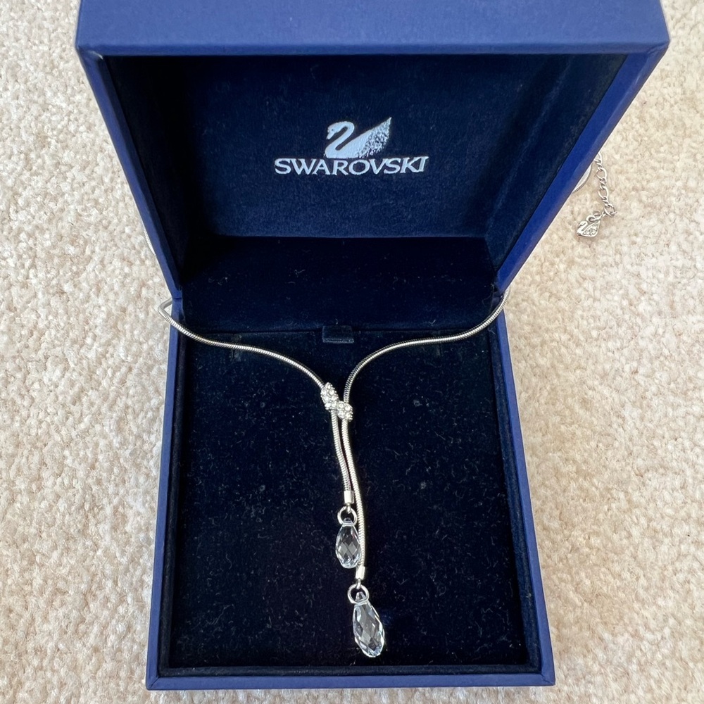 Swarovski Gillian Y Necklace